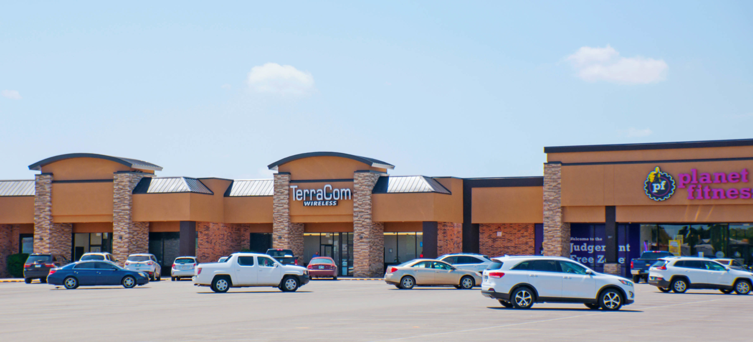 Kickapoo Plaza Fully Leased Paine & Associates